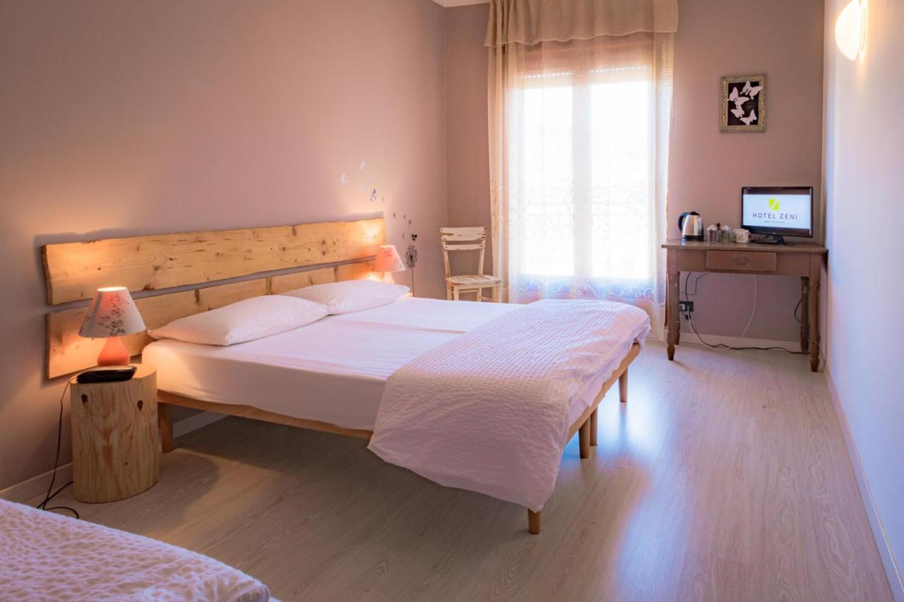 Hotel Zeni Brentonico Eksteriør bilde
