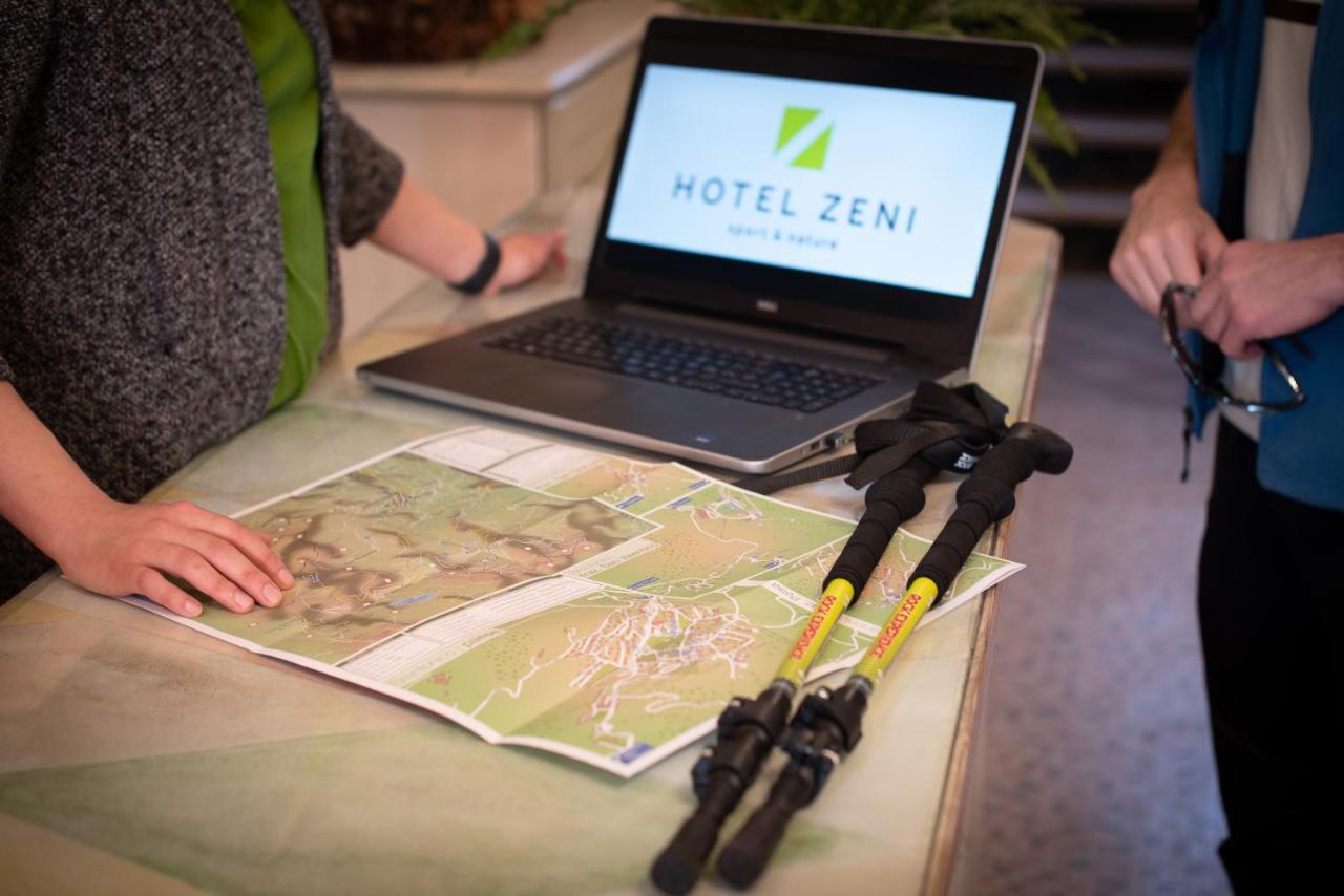 Hotel Zeni Brentonico Eksteriør bilde