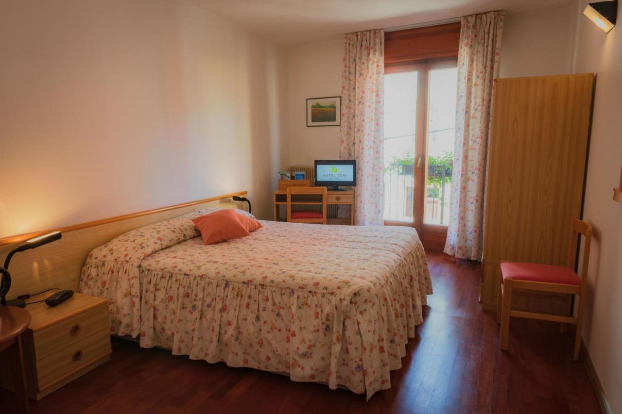 Hotel Zeni Brentonico Eksteriør bilde