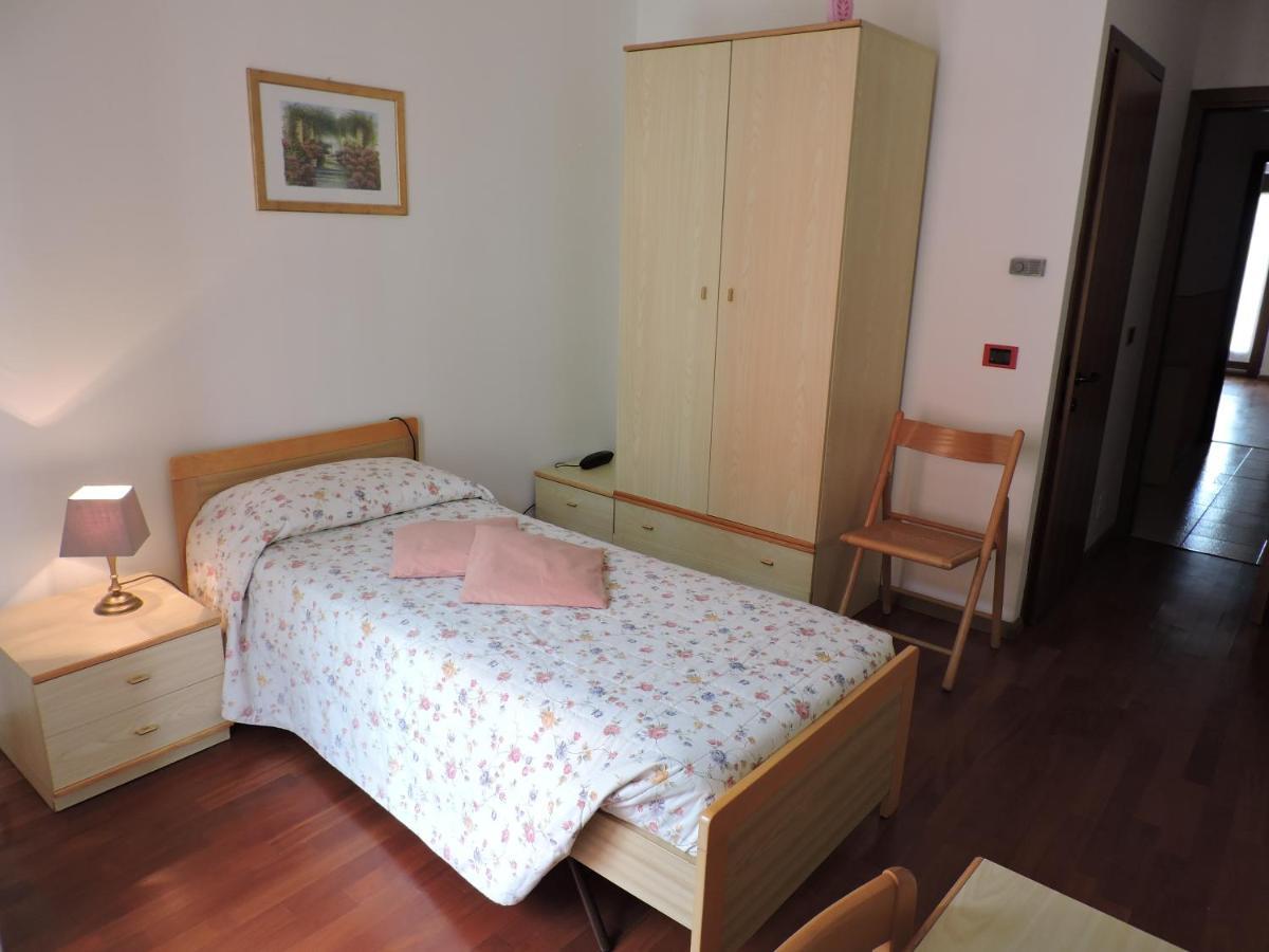 Hotel Zeni Brentonico Eksteriør bilde